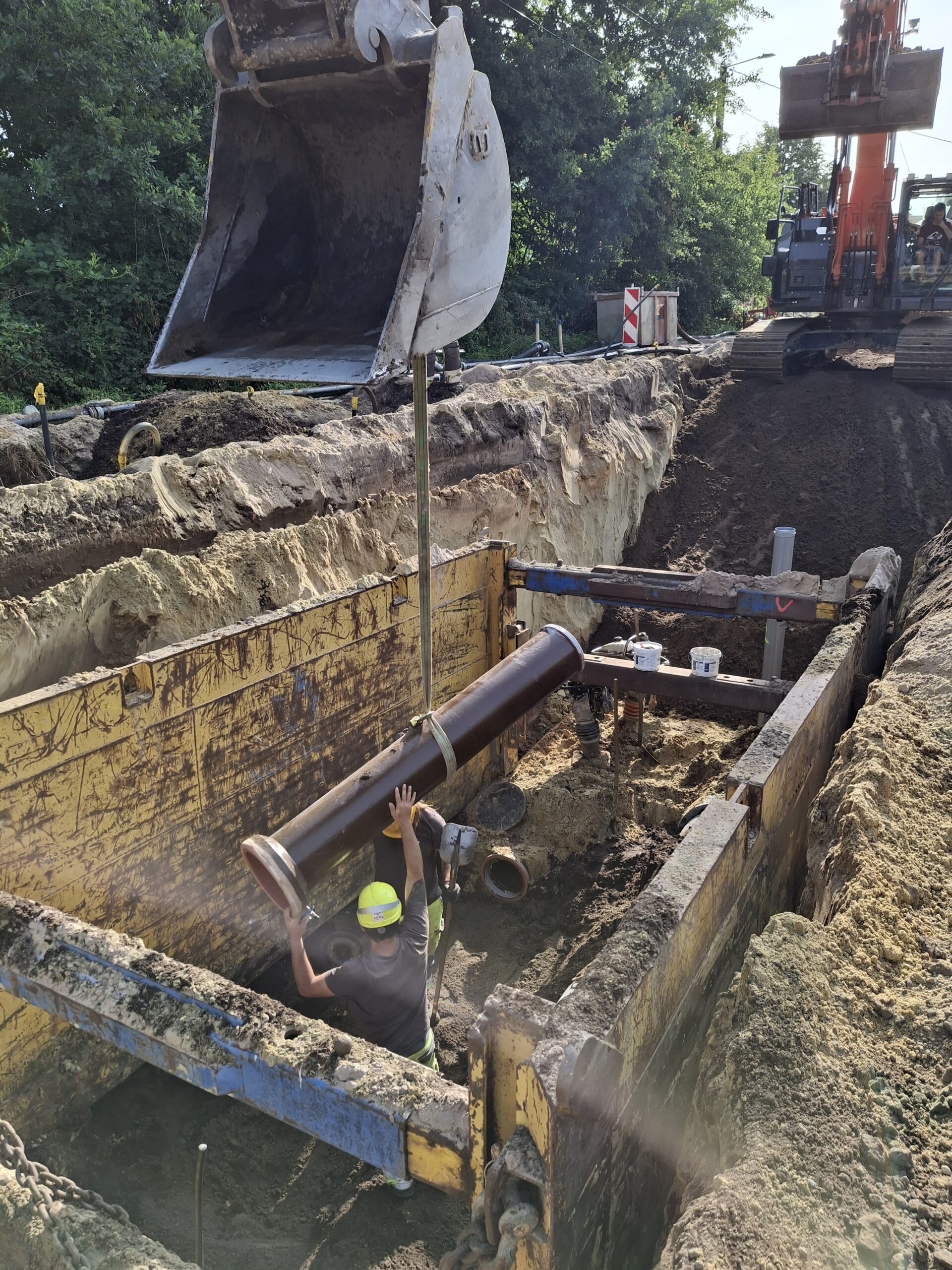 deschacht realisatie gres buizen fluvius zonhoven 2 scaled